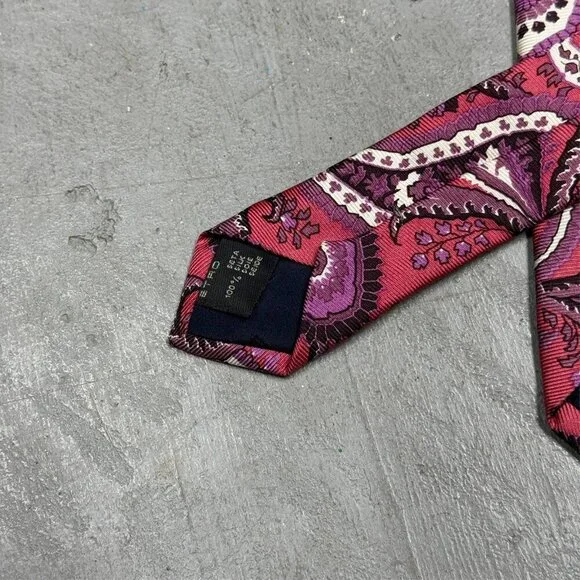 ETRO Milano Tie 100% Silk Pink Paisley Made in Italy Satin 4.25" - Picture 5 of 5